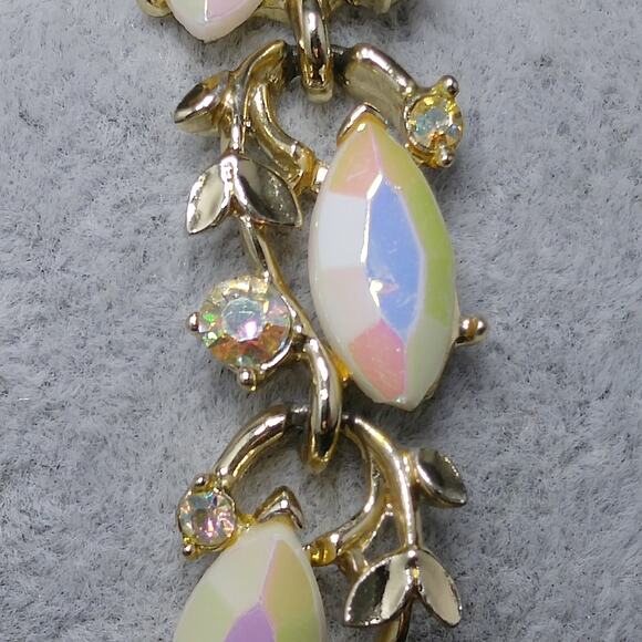 Vintage 1960s Signed White Fire Polished Rhinestone Bracelet - Picture 5 of 10